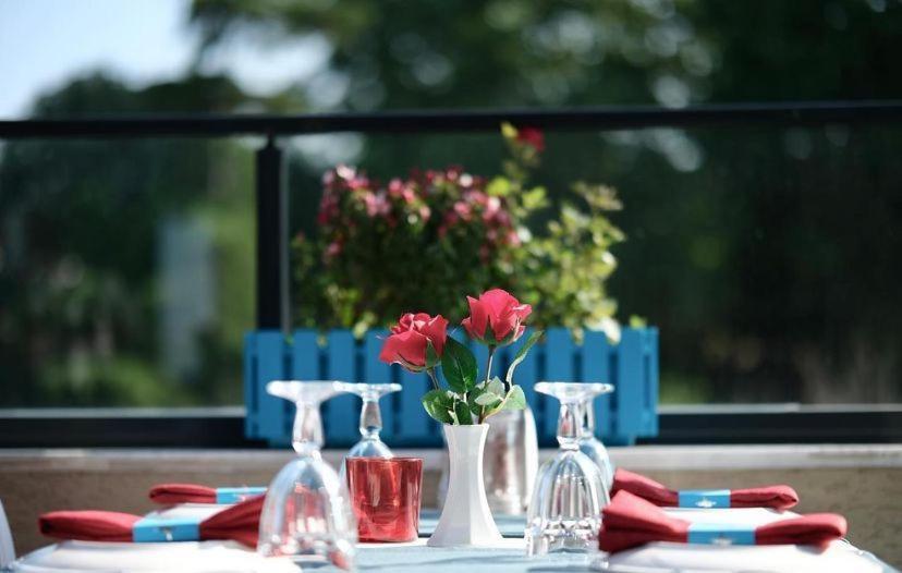 Raymond Blue Hotel 3*